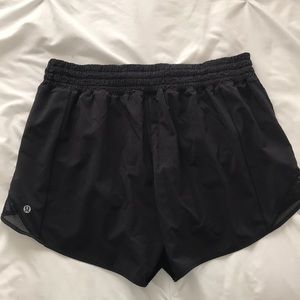 Lululemon Hotty Hot high rise shorts 4” inseam